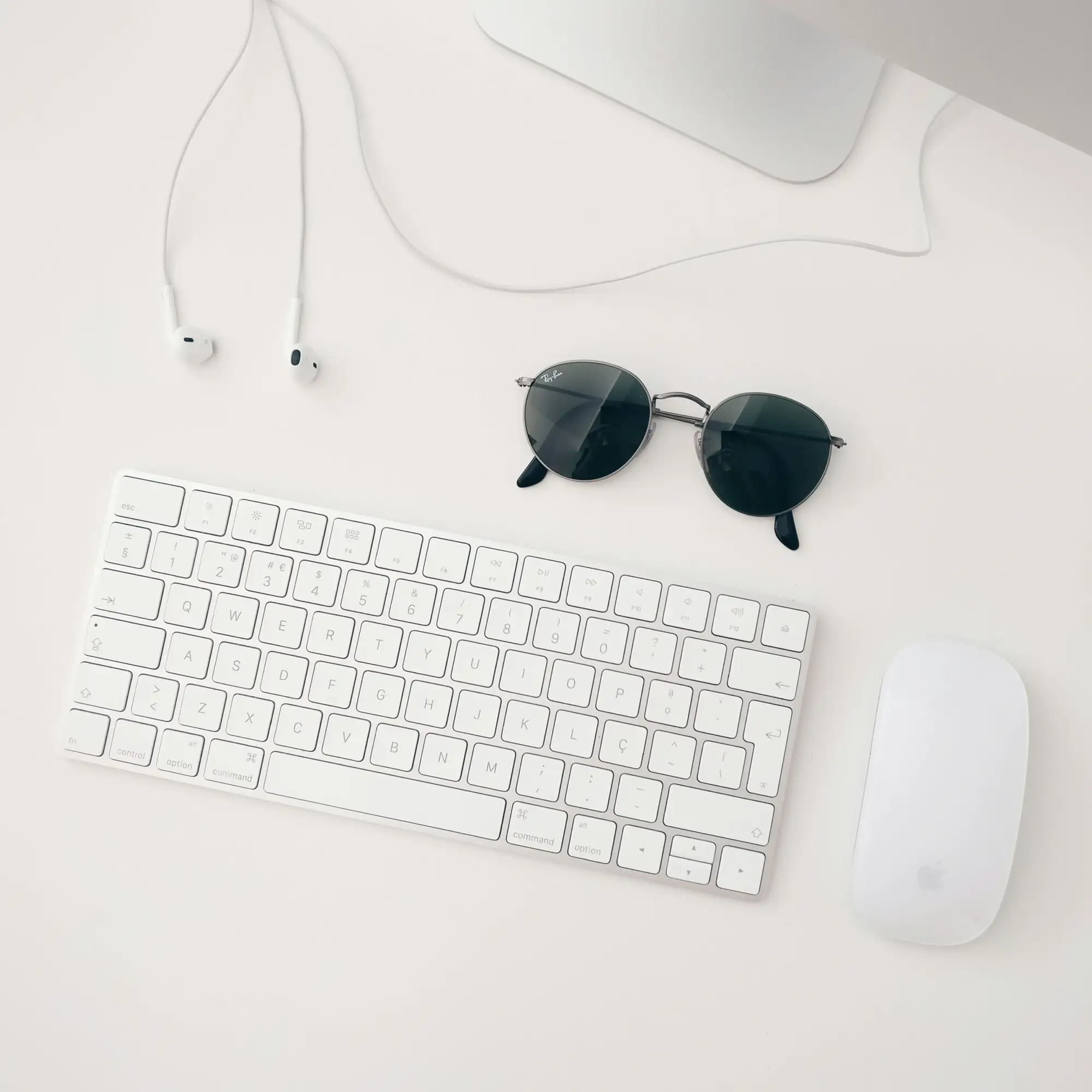 Dbałość o Cyfrowe Dzieło: Utrzymanie i Aktualizacja Oprogramowania